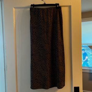 Cheetah print pencil skirt